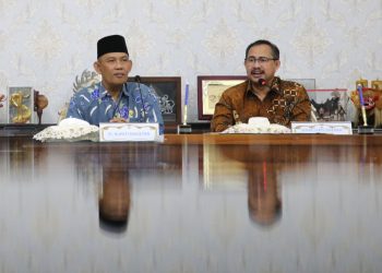Sekda Kota Surabaya Ikhsan dan Pj Bupati Magetan Hergunadi