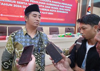 Komisioner KPU Surabaya Subairi