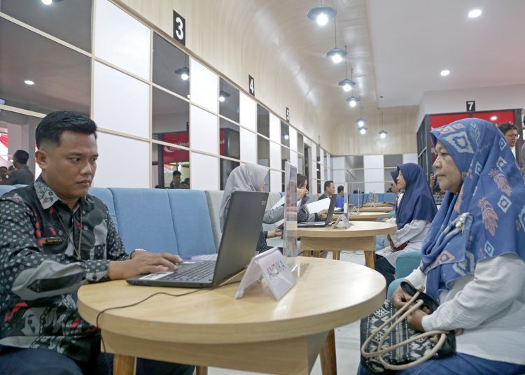 Sentra Pelayanan Publik di Pakal setelah diresmikan oleh Wali Kota Surabaya Eri Cahyadi.