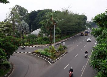 Kawasan Bundaran Dolog atau Taman Pelangi. Di kawasan ini ada sekitar 22 persil rumah yang akan dibebaskan lahannya.