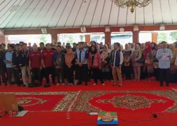 Deklarasi anti korupsi di Pendopo Malowopati Bojonegoro.