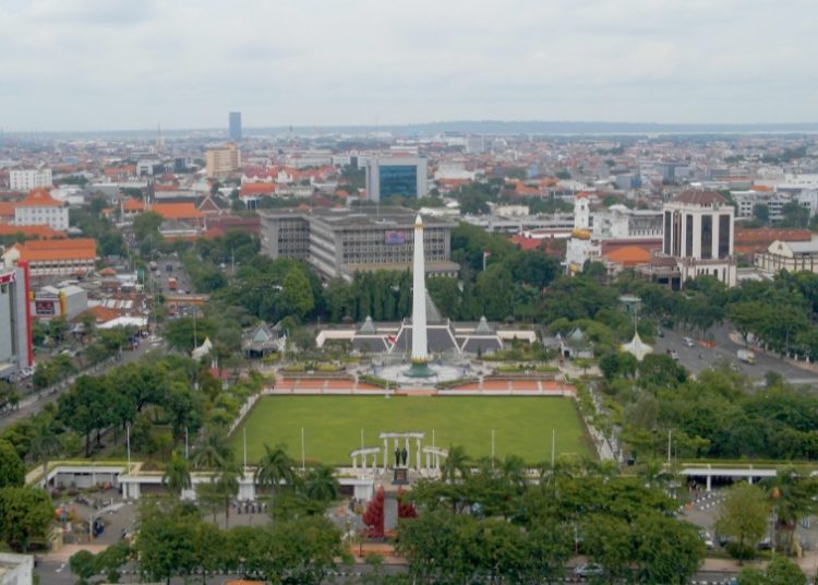 Monumen Tugu Pahlawan Surabaya.