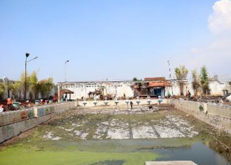 Foto ilustrasi, eks gedung Taman Remaja Surabaya yang akan direvitalisasi Pemkot Surabaya.