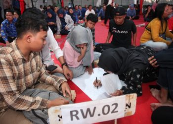 Musyawarah Perencanaan Pembangunan pemuda Kelurahan Ketabang, Kecamatan Genteng di lapangan SMPN 1, Surabaya.