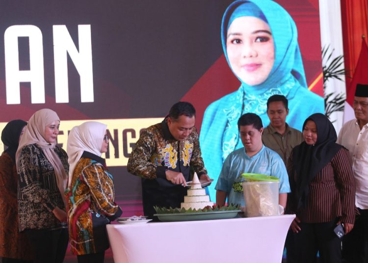 Peresmian Rumah Anak Prestasi (RAP) Dukuh Menanggal, Surabaya.