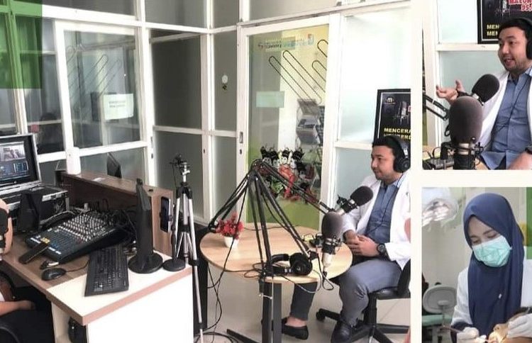 Program siar SAPA! Malowopati FM yang menghadirkan dokter gigi spesialis bedah mulut RSUD Dr R Sosodoro Djatikoesoemo, dr Ferdian Rizky H., Sp.BM,M.Ked.Klin.
