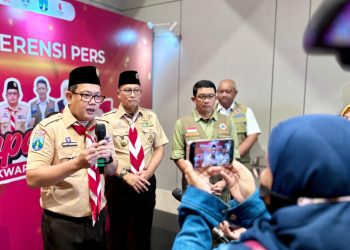 Pj Gubernur Jawa Timur Adhy Karyono