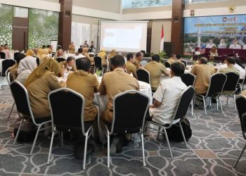 Pelaksanaan Bimtek penggunaan dan pemanfaatan barang milik daerah melalui aplikasi E-BMD di Eastern Hotel Bojonegoro.
