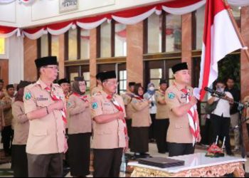 Pelantikan Eri Cahyadi sebagai Ketua Majelis Pembimbing Cabang Pramuka Kota Surabaya masa bakti 2021-2026, di lobby lantai 2 Balai Kota Surabaya.