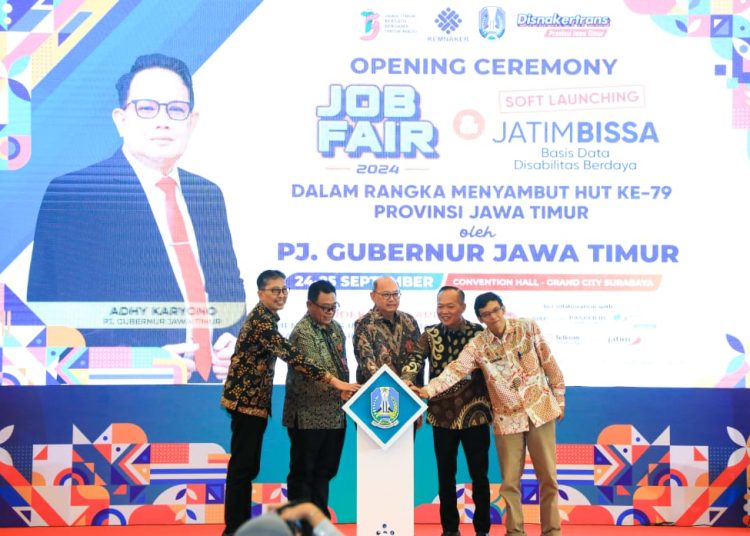 Pembukaan Job Fair 2024 di Grand City Convex Surabaya.