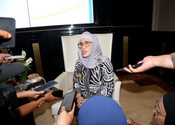 Pjs Wali Kota Surabaya Restu Novi Widiani