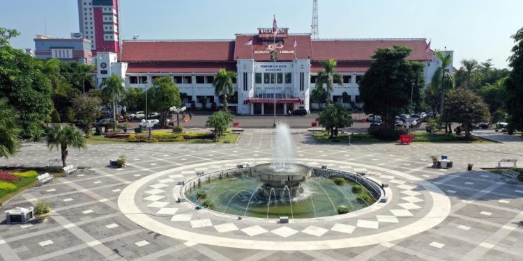 Foto ilustrasi Balai Kota Surabaya.
