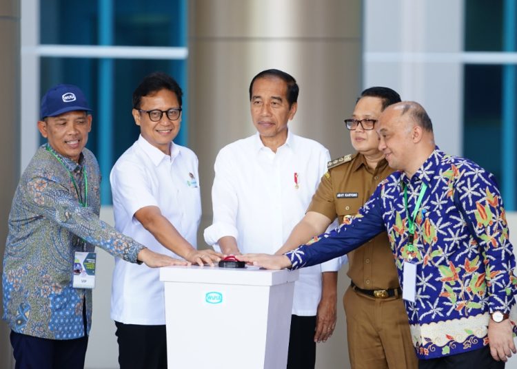 Peresmian gedung Rumah Sakit Kementerian Kesehatan di Surabaya.