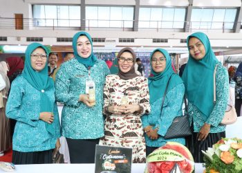 Pj Ketua TP PKK Kabupaten Bojonegoro Dian Adrianti Adriyanto ikut hadir dalam peringatan Hari Pangan Sedunia ke-44 Provinsi Jawa Timur tahun 2024.