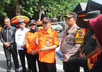 Apel peringatan Bulan Pengurangan Risiko Bencana di Jalan P Mas Tumapel Bojonegoro.