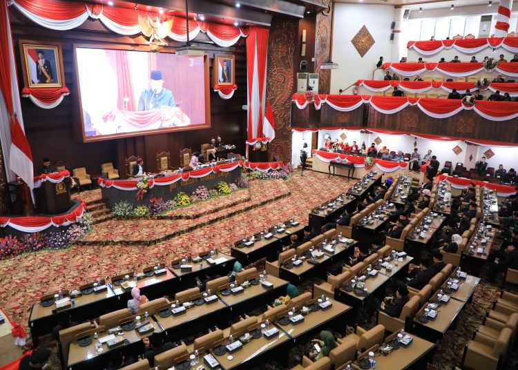 Rapat paripurna di DPRD Jatim dengan agenda penetapan calon pimpinan DPRD Provinsi Jawa Timur masa jabatan tahun 2024 – 2029 yang bertepatan dengan hari jadi ke-79 Provinsi Jatim.