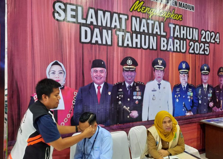 Salah satu layanan kesehatan 24 jam yang disediakan untuk masyarakat pada momen liburan Natal dan Tahun Baru.