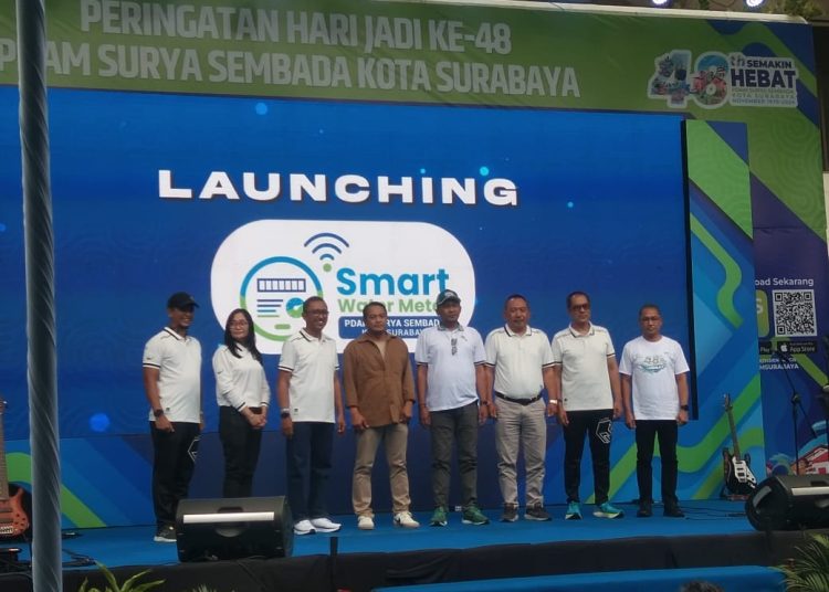 Launching Meter Air Pintar untuk mendukung program Surabaya sebagai smart city.