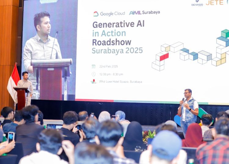 Wakil Gubernur Jatim Emil Elestianto Dardak dalam acara Generative AI In Action   di Whiz Luxe Hotel Spazio, Surabaya.