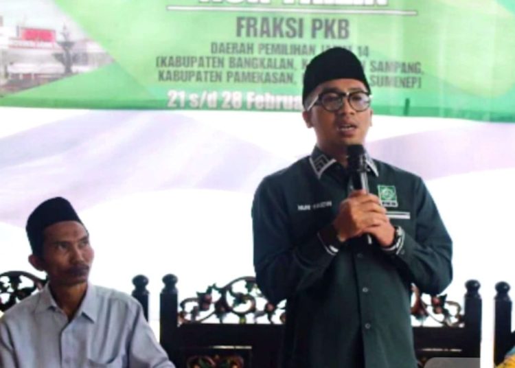 Anggota DPRD Provinsi Jawa Timur dari PKB Nur Faizin saat reses di Kabupaten Sumenep.