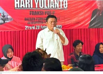 Anggota DPRD Jawa Timur Hari Yulianto saat melaksanakan reses di Desa Ketegan, Kecamatan Tanggulangin, Sidoarjo.