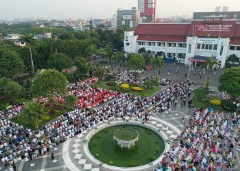 Foto dokumentasi pelaksanaan Salat Idul Fitri di Taman Surya tahun lalu.