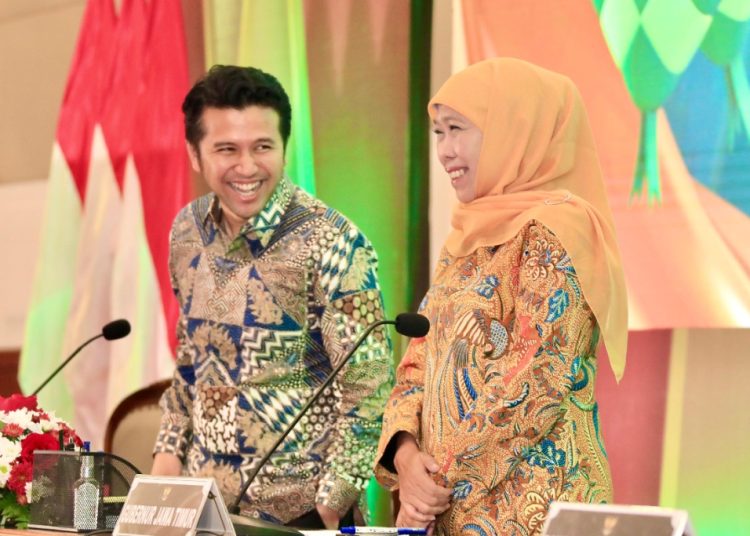 Gubernur Jatim Khofifah Indar Parawansa dan Wakil Gubernur Jatim Emil Elestianto Dardak
