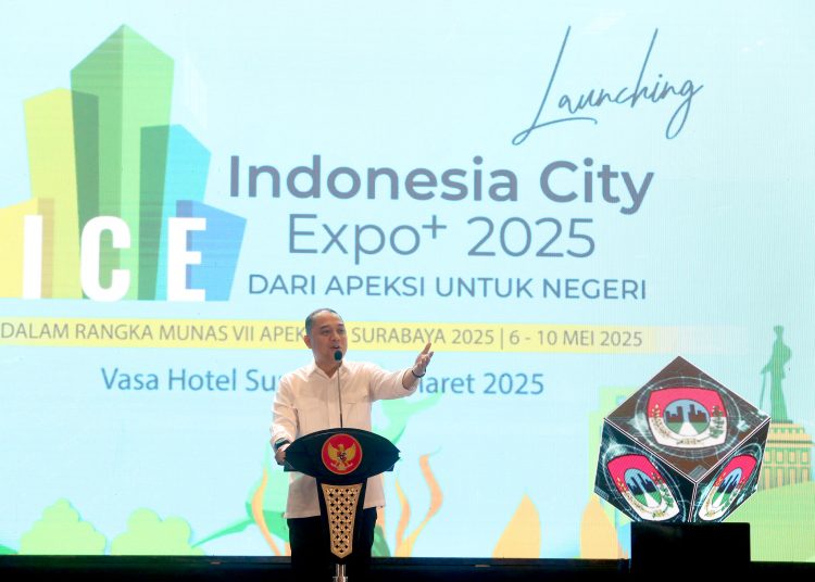 Wali Kota Surabaya Eri Cahyadi dalam peluncurkan Indonesia City Expo (ICE) ke-21 di Hotel Vasa, Surabaya. Pada bulan Mei 2025 mendatang, Kota Surabaya akan menjadi tuan rumah pelaksanaan Munas APEKSI VII.