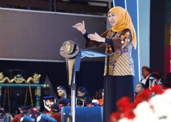 Gubernur Jawa Timur Khofifah Indar Parawansa
