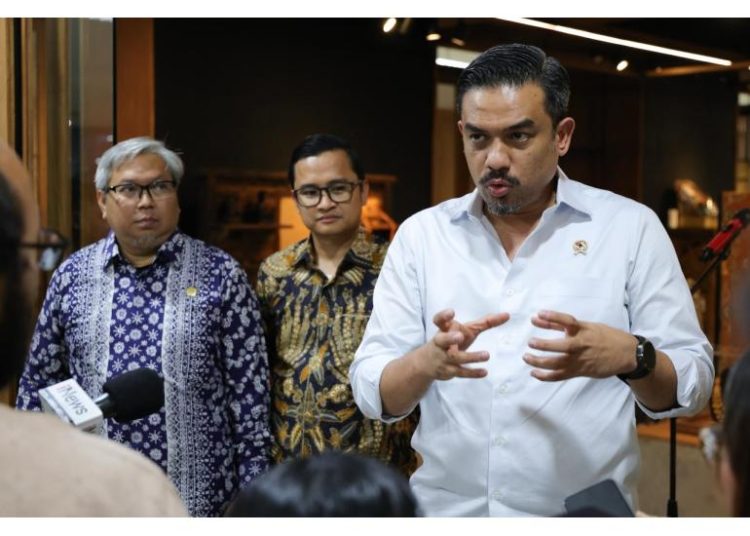 Menteri UMKM Maman Abdurrahman setelah beraudiensi dengan manajemen Maxim di Jakarta. (Foto: Dok Humas Kementerian UMKM)