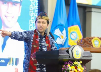 Wakil Gubernur Jawa Timur Emil Elestianto Dardak
