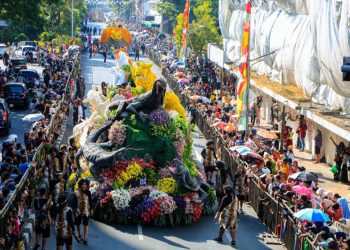 Foto dokumentasi parade Surabaya Vaganza tahun lalu.
