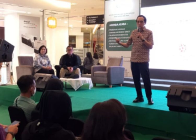 Acara Health Talk bertajuk “Harapan untuk Memiliki Buah Hati” di Main Atrium Mall Grand City, Surabaya.
