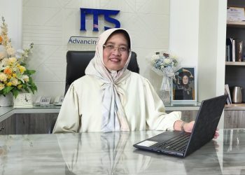 Wakil Rektor I Bidang Akademik dan Kemahasiswaan ITS Prof Nurul Widiastuti SSi MSi PhD