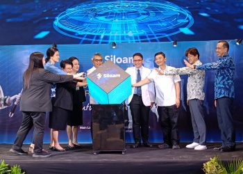 Peluncuran teknologi isekaligus Grand Launching Robotic Surgical Assistant for Knee Surgery di Main Lobby New Building Raya Gubeng, Surabaya.