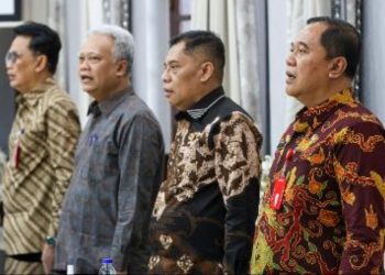 Empat kepala dinas yang mengikuti seleksi calon Sekda Surabaya.