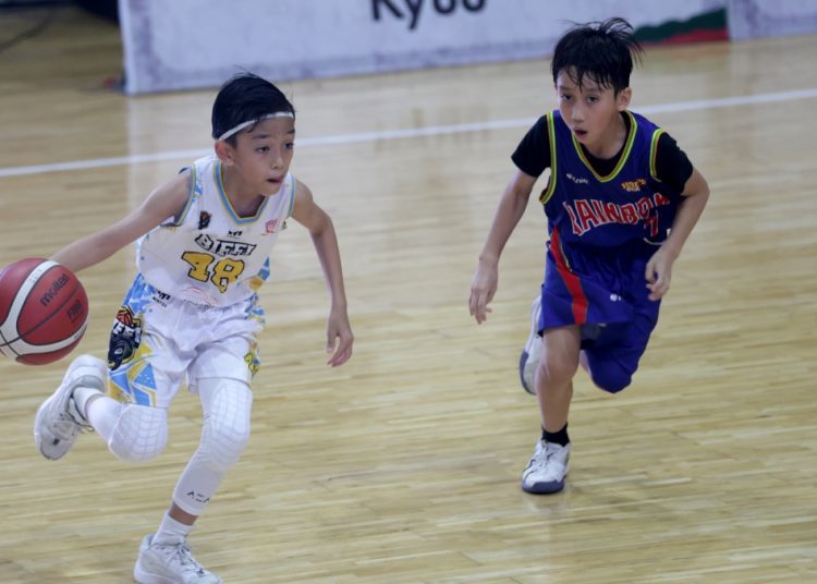 Salah satu pertandingan kejurkot basket tahun 2025.