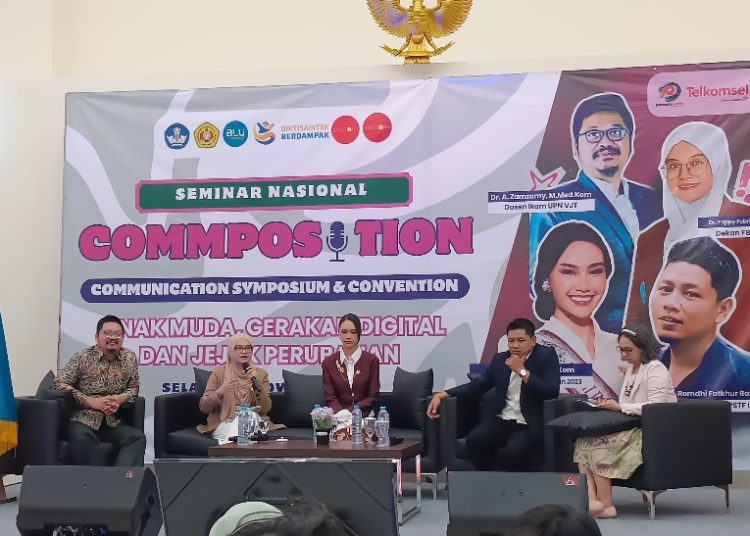 Seminar nasional Commposition 2025 bertema “Anak Muda, Gerakan Digital dan Jejak Perubahan” yang digelar Program Studi Ilmu Komunikasi UPN “Veteran” Jawa Timur.