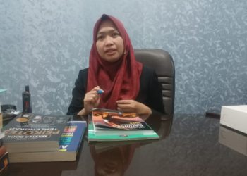 Lurah Gayungan Pramudita Yustiani