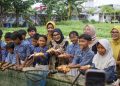 Sosialisasi gemar makan ikan diikuti oleh ratusan siswa SDN Jambangan 1 Surabaya di Mini Agrowisata, Jalan Pagesangan, Surabaya.