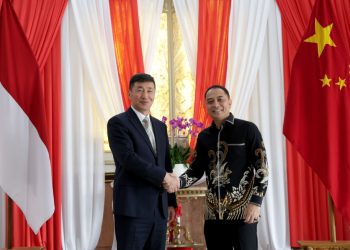Wali Kota Eri Cahyadi bersama Direktur Jenderal Urusan Luar Negeri Daerah Otonom Inner Mongolia, Pang Hui.