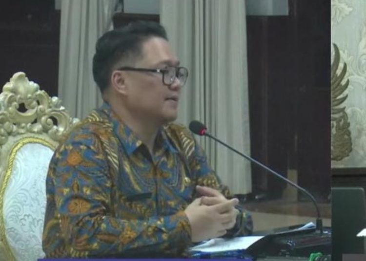 Imam Kristian saat mengikuti seleksi JPT untuk posisi Kepala DPRKPP Surabaya.