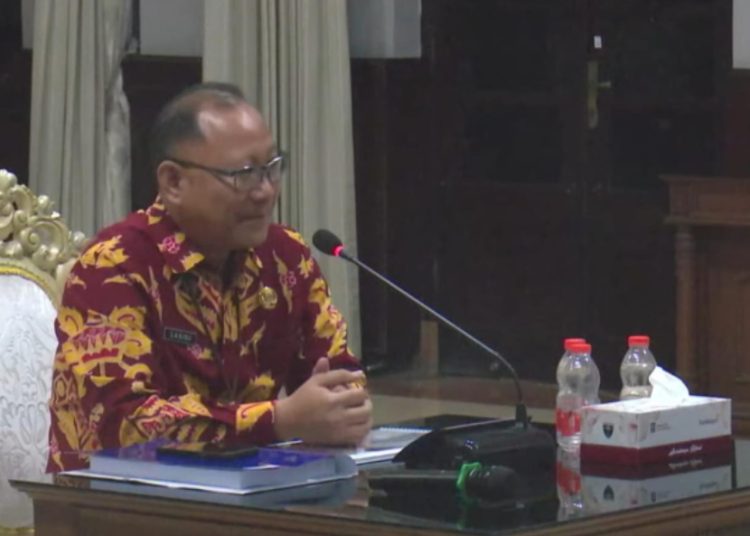 Lasidi menjadi salah satu peserta seleksi untuk posisi Kepala Dinas Perumahan Rakyat dan Kawasan Permukiman serta Pertanahan Surabaya.