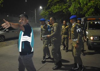 Satpol PP Surabaya menggiatkan patroli untuk memastikan rasa aman bagi masyarakat.