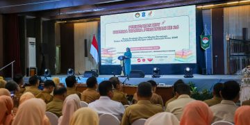 Ketua DWP Surabaya Rini Indriyani saat Gedung Wanita Candra Kencana, Jalan Kalibokor Selatan No. 2 Surabaya.