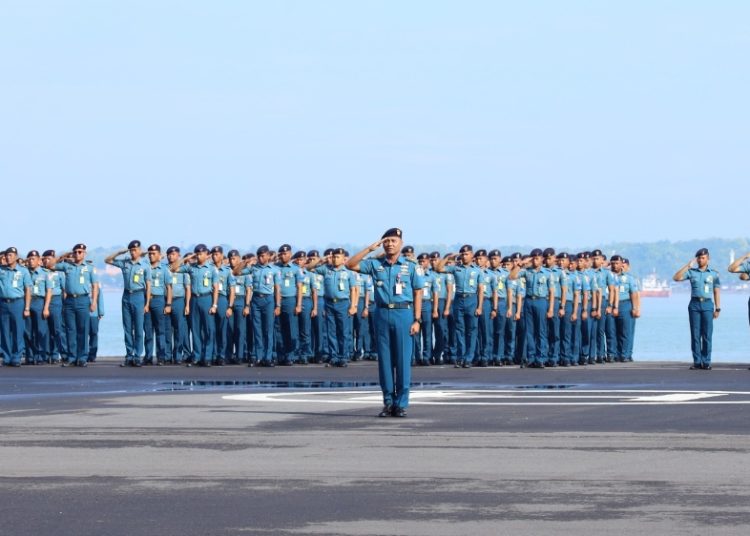Apel Khusus yang dipimpin langsung oleh Panglima Komando Armada II Laksda TNI I G. P. Alit Jaya, S.H., M.Si., di Dermaga Madura Koarmada II, Ujung Surabaya.