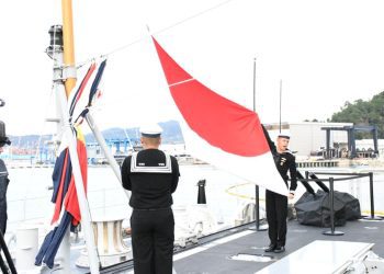 Serah terima KRI Prabu Siliwangi-321 bertempat di galangan kapal Fincantieri, Muggiano, Italia.