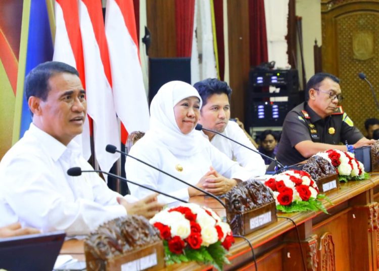Rapat Koordinasi (Rakor) Percepatan Program Hilirisasi Perkebunan di Gedung Negara Grahadi Surabaya