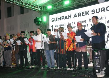 Deklarasi “Sumpah 100% Arek Suroboyo” di Plaza Internatio.