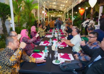 Tasyakuran Hari Pers Nasional 2026 secara sederhana di Gedung Negara Grahadi, Surabaya.